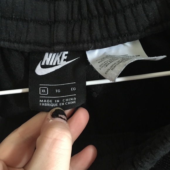 Nike joggers - Picture 3 of 6